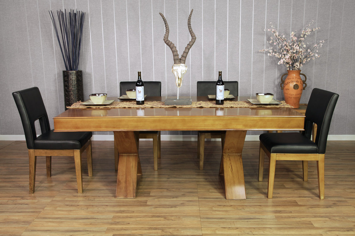 THE HELMSLEY POKER TABLE WITH MATCHING DINING TOP