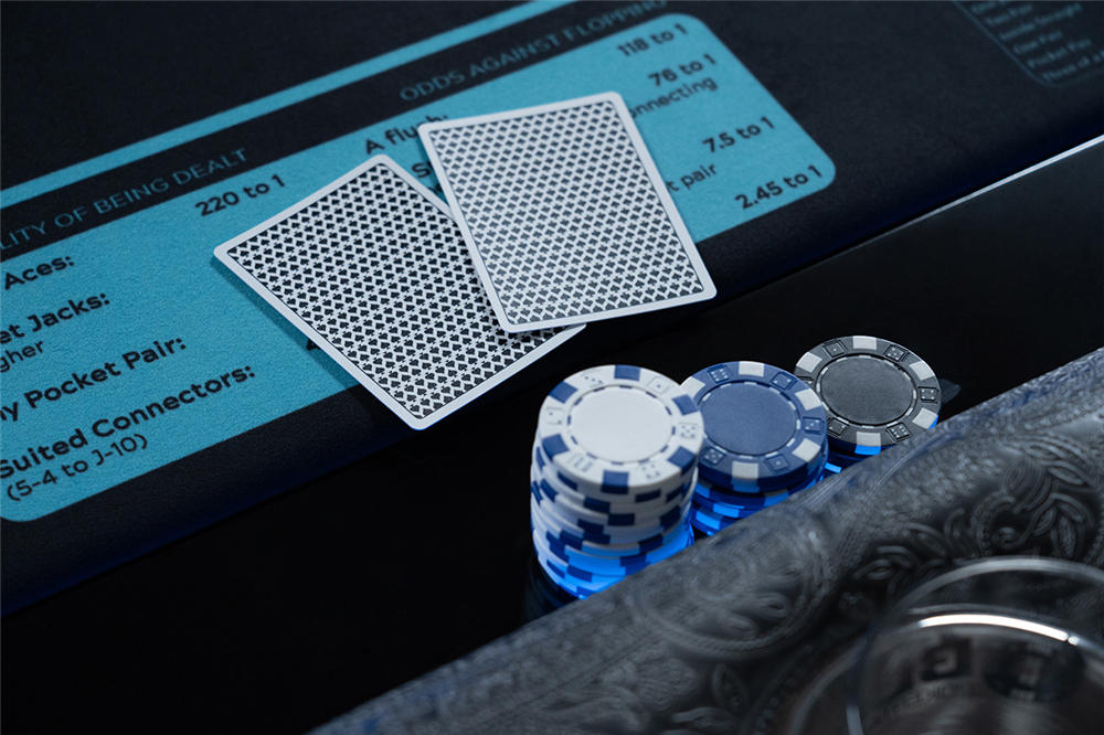 Clarity By Lexy Gavin-Mather Poker Table